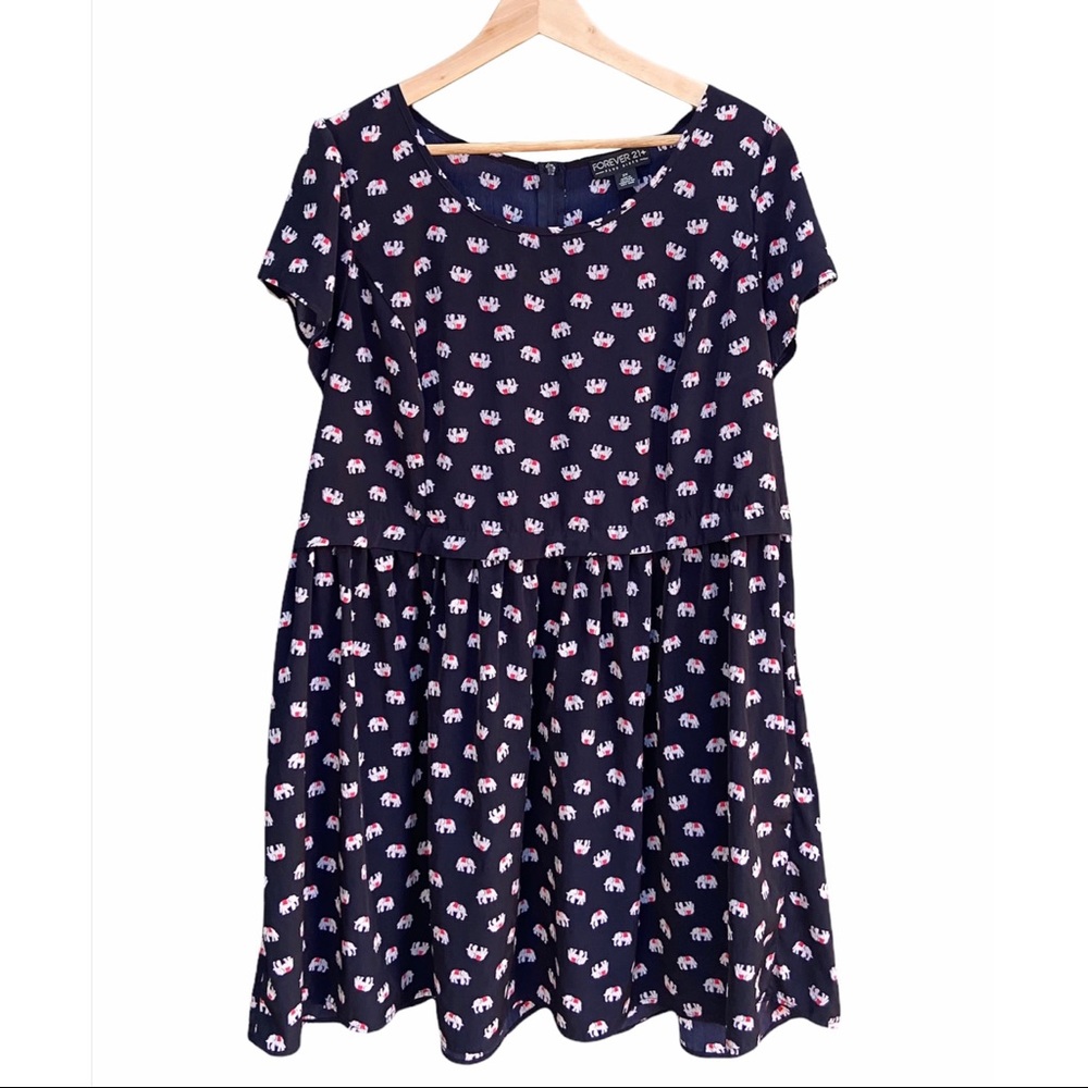 🐘Forever 21 Casual Elephant Print Dress🐘